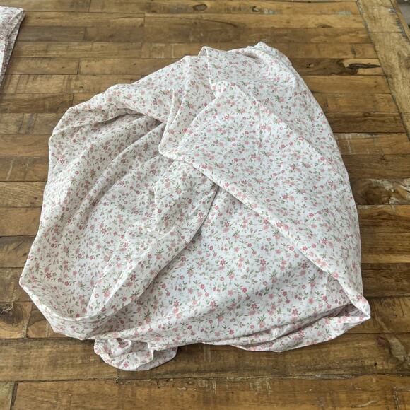 Laura Ashley Twin XL Fitted Sheet & Flat Sheet Set Pink Floral Print 100% Cotton - Picture 4 of 9